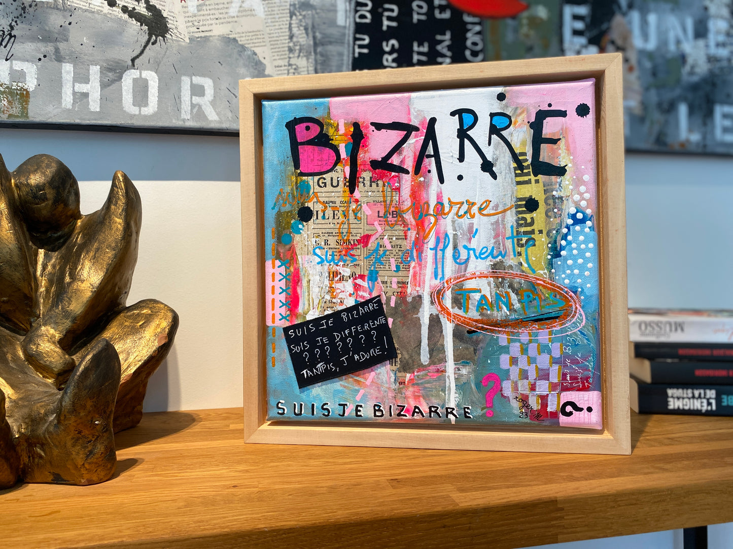 Bizarre - 30 X 30 cm